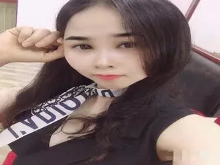 RosaellaHoang pussy webcam
